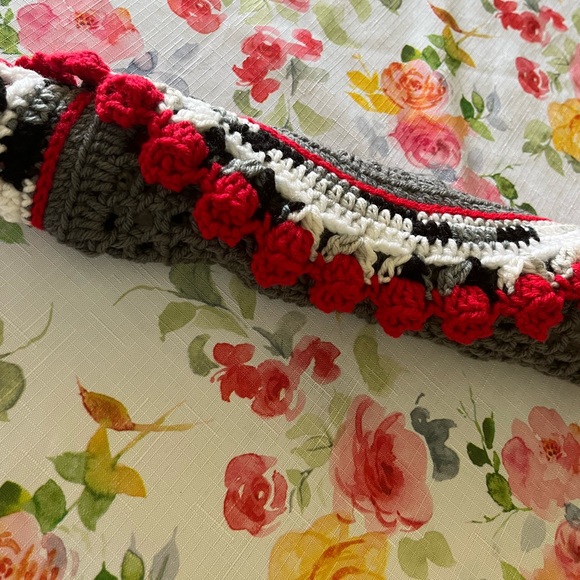 Placemats Crochet Set Of 2 - Picture 5 of 5